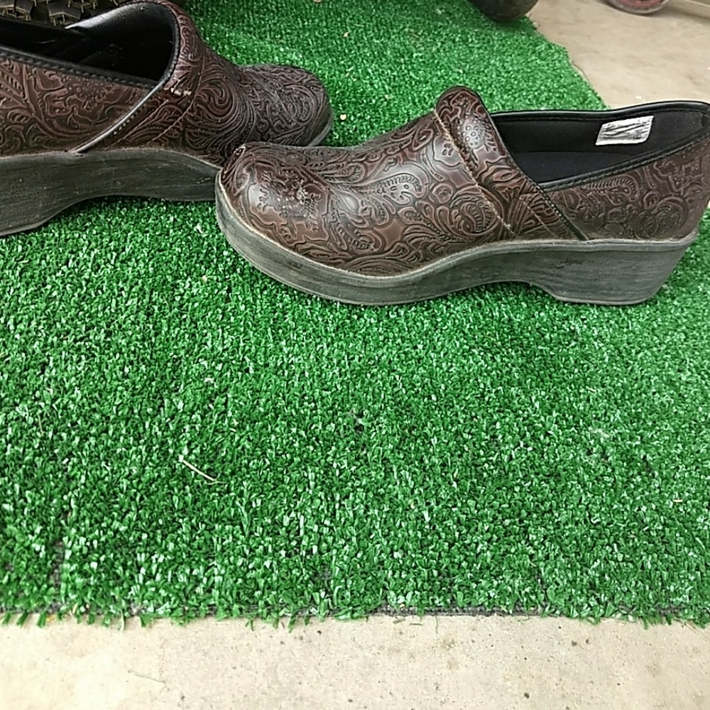 I comfort shoes